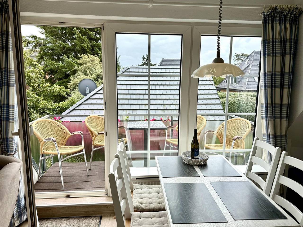Ganze Wohnung, Gemütliche 3-Zimmer Ferienwohnung für 4 Personen, strandnah in Westerland in Westerland, Sylt (Gemeinde)