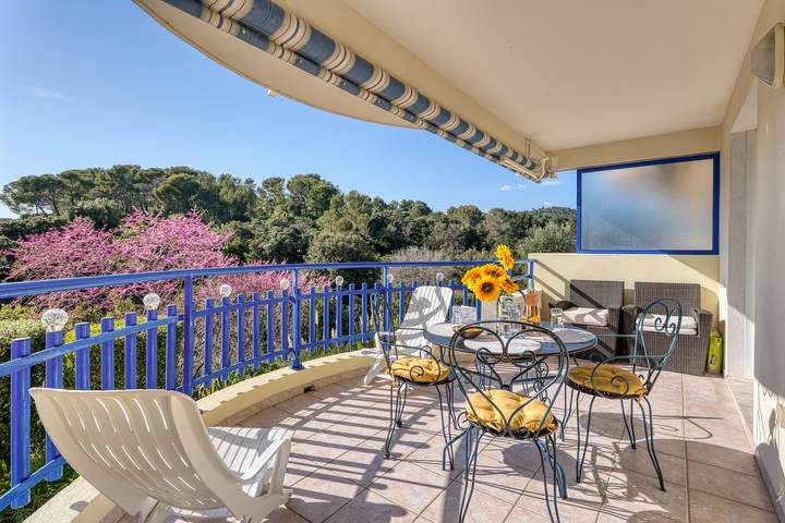 Appartement de vacances pour 4 personnes, avec vue sur l’océan et balcon