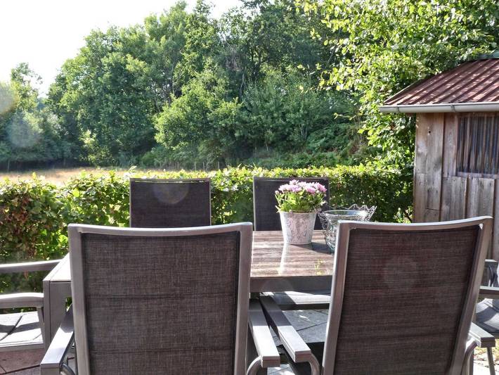 Ganze Ferienwohnung, Beeck: tolle Fewo mit Terrasse und Strandkorb - Beeck: Fewo mit Terrasse und Strandkorb in Oeversee, Grünes Binnenland