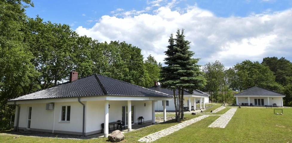 Apartament wakacyjny dla 7 osób, z Balkon i Taras oraz Jacuzzi i Ogród w Łagów