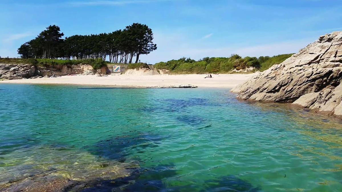 Mobile Home in Plage de Port Fontaine-Lomener, Ploemeur