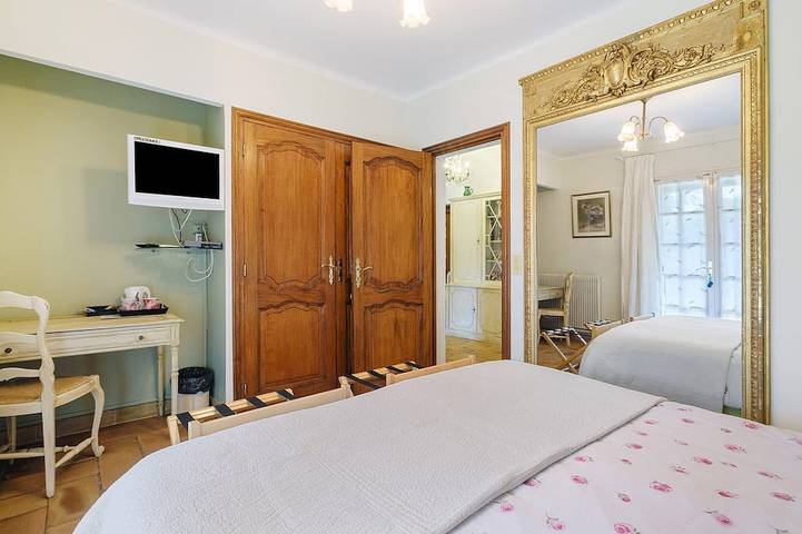 Chambre d’hôte pour 2 personnes, avec Jardin et Piscine à Antibes - 4