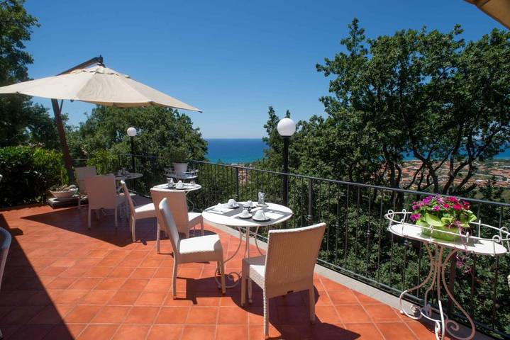 Agriturismo per 3 persone, con Terrazza e Giardino a Ascea