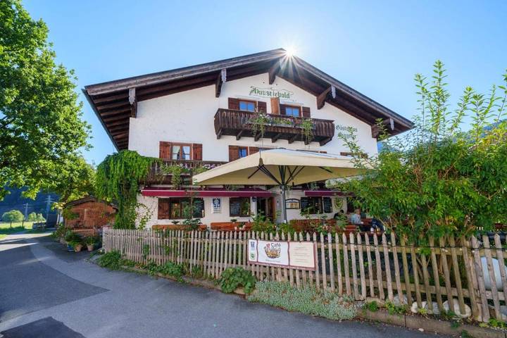 Ferienwohnung, mit Garten am Kochelsee