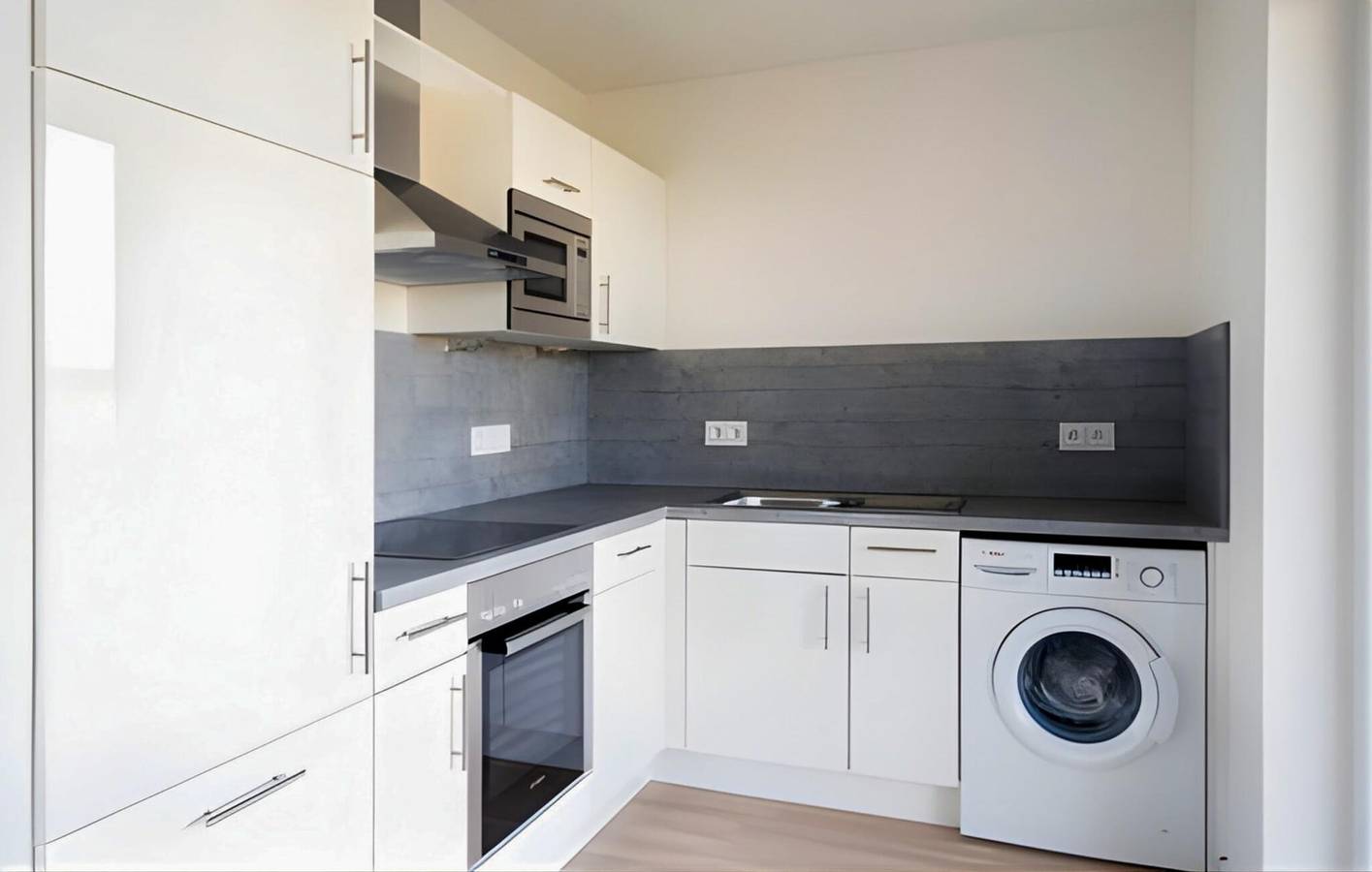 Ganze Ferienwohnung, Appartement am Strand mit Terrasse und Parkplatz in Olpenitz, Kappeln