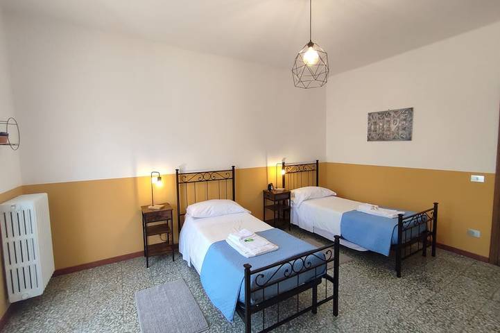 Appartement entier, Michelangelo - spacious apartment with view in La Morra in La Morra, Langhe