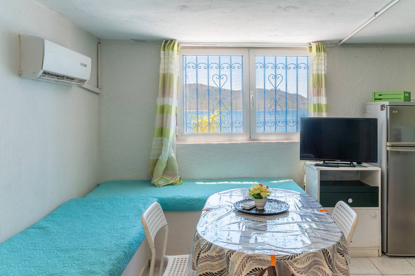 Apartamento entero, Apartamento 'Dionysos' con vistas al mar, Wi-Fi y aire acondicionado in Inseln der Region Attika