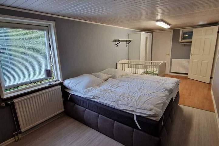 Ferienhaus Kronenpark, Angelcamp mit Angelboot, Kanus, Fahrräder, Jakuzzi, uvm. in Bromölla, Schwedische Ostsee