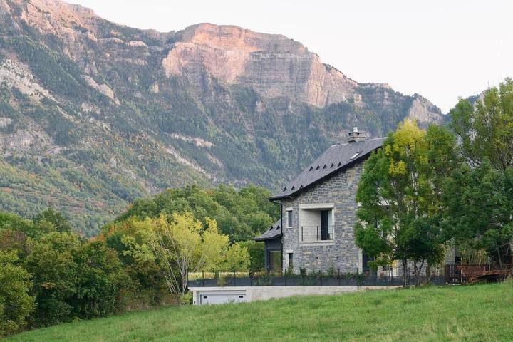 Location de vacances pour 2 personnes, avec sauna et vue à Sallent de Gállego - 3
