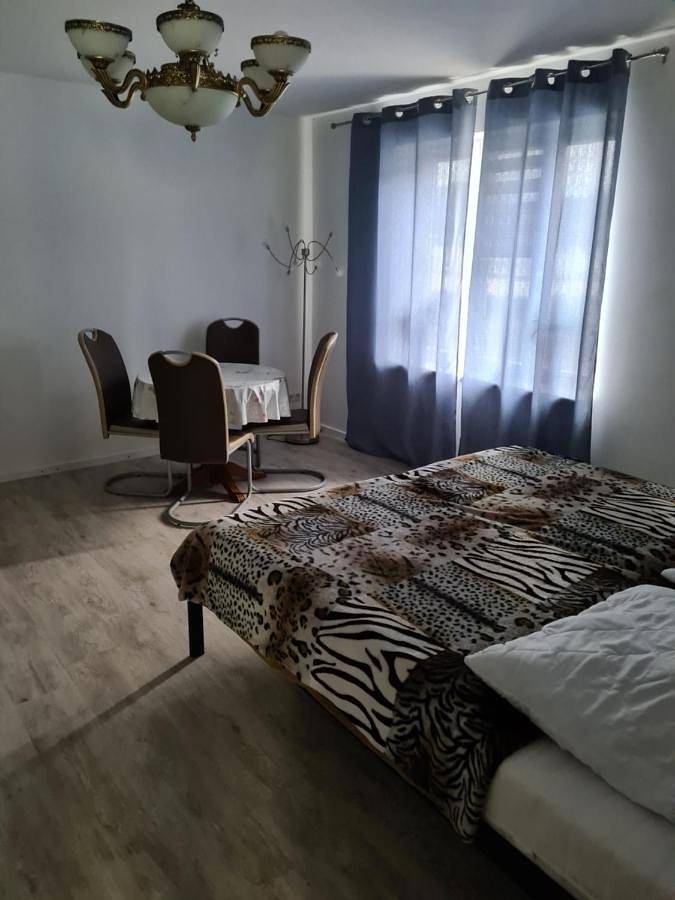 Ganze Wohnung, One-Bedroom Apartment in Canow, Wustrow (Mecklenburgische Seenplatte)