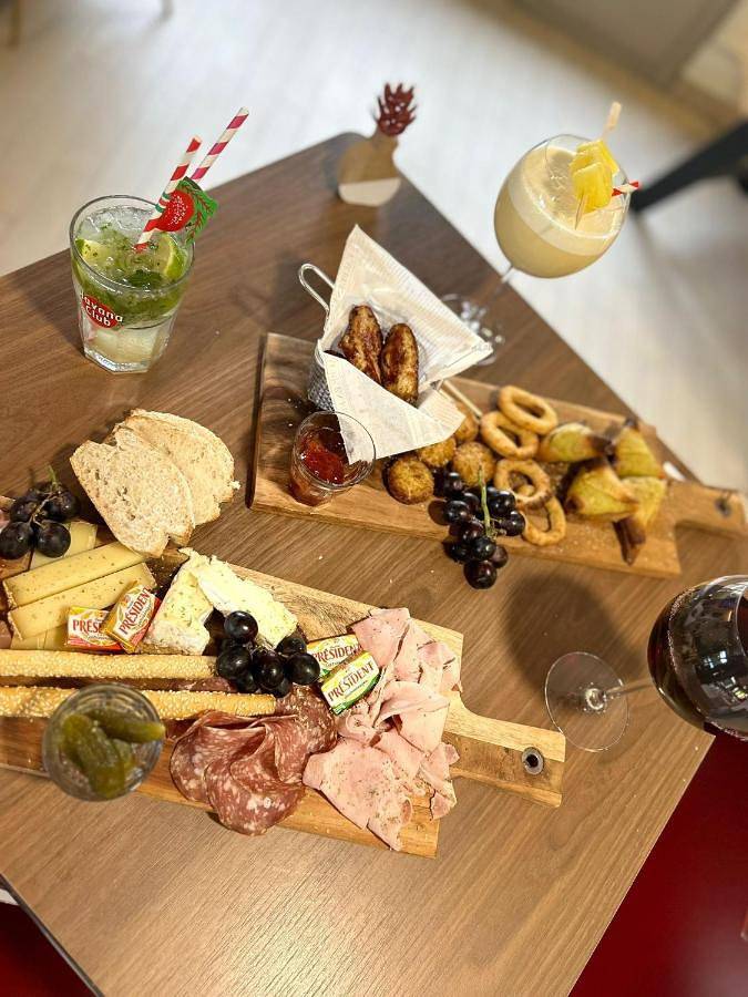 Hôtel pour 2 personnes, avec vue et jardin, animaux acceptés à Amilly - 3