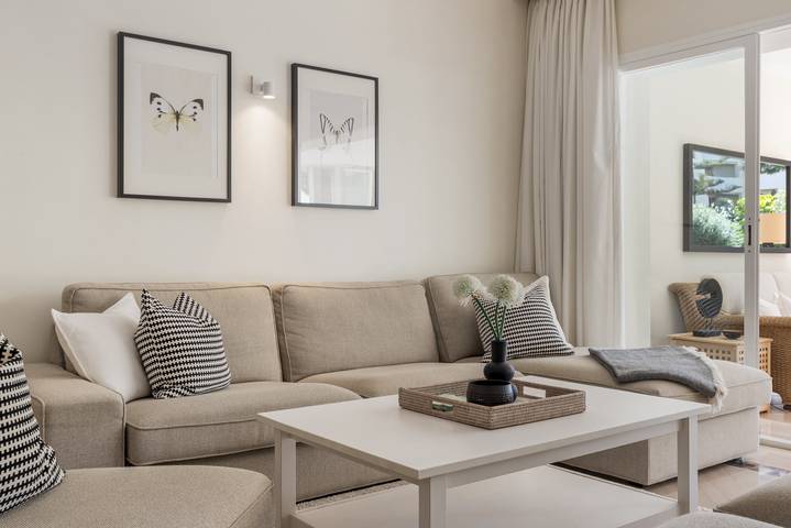 Ganze Wohnung, Hacienda Elviria Beach Apartment in Elviria, Marbella