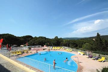 Camping pour 8 Personnes dans Gassin, Région de Draguignan, Photo 4