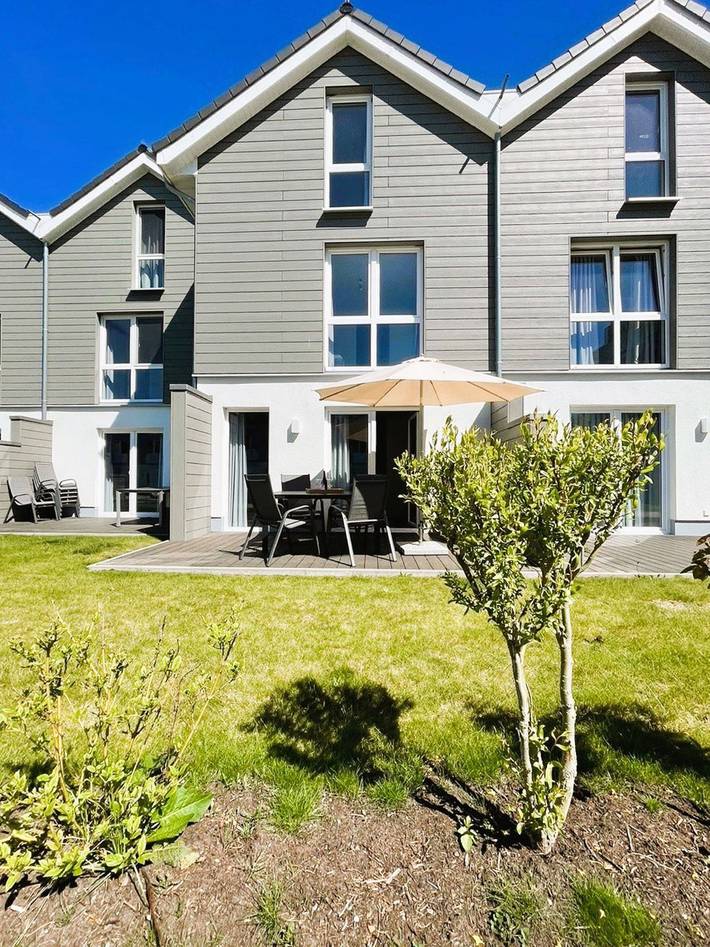 Ferienhaus mit Meerblick für 6 Personen, mit Sauna und Terrasse in Schillig