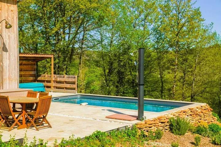 Location de vacances pour 6 personnes, avec jardin à Castels