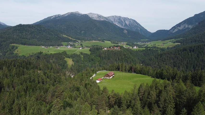 Ferienwohnung für 4 Personen, mit Ausblick und Garten sowie Balkon in Steinberg am Rofan - 3