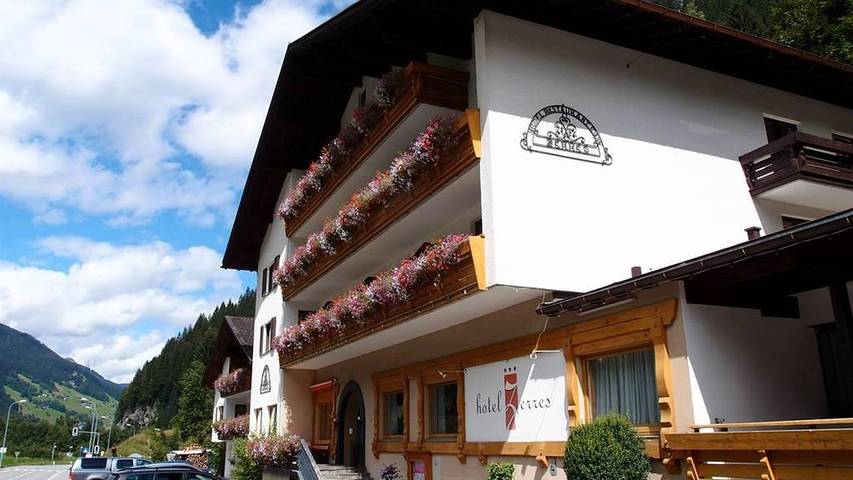 Ferienwohnung für 4 Personen, mit Sauna und Garten sowie Ausblick, mit Haustier in Gaschurn und Umgebung