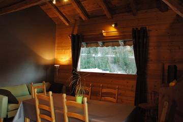 Chalet pour 6 personnes, avec balcon et jardin à Montriond