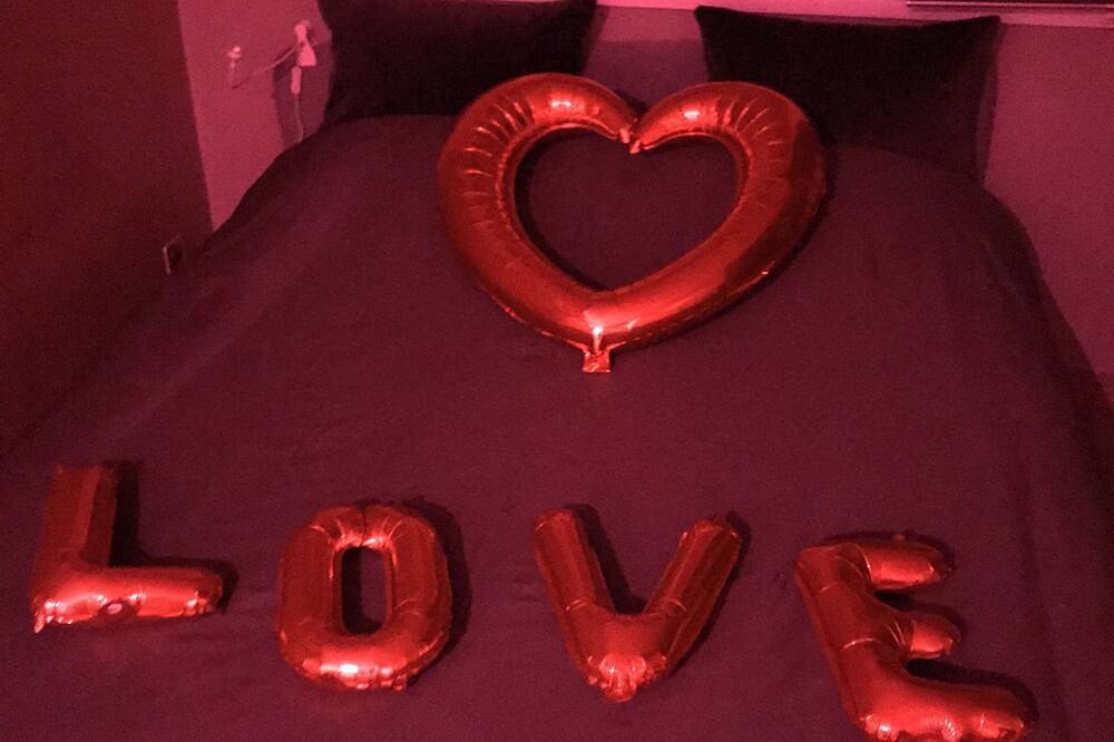 Apartamento entero, F1 35m2 sauna jacuzzi 10min center Strasbourg in Bischheim, Región de Estrasburgo