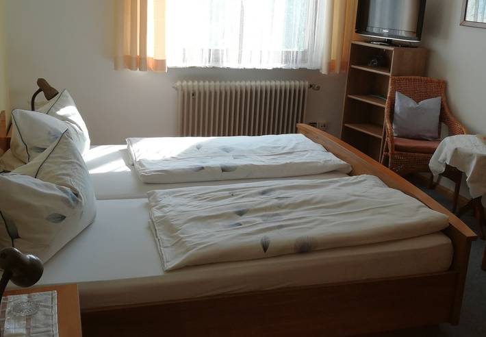 Ganze Ferienwohnung, Haus Ortolf - Wohnung 2, 40 qm, 1-2 Personen in Ihringen am Kaiserstuhl, Kaiserstuhl