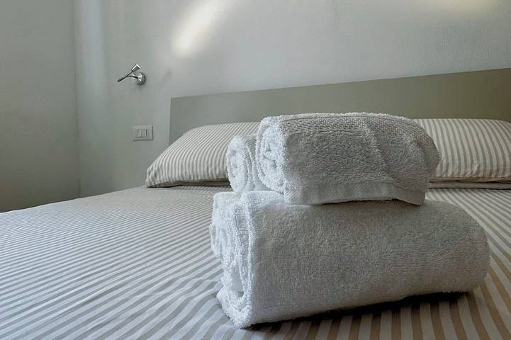 Entire apartment, Stella Marina. Your getaway just a stone's throw from the sea, Ligurian villages, and the French Riviera. in Bordighera, Riviera di Ponente
