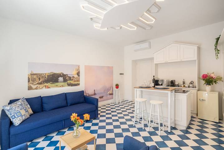 Appartamento intero, Appartamento vacanze per 6 persone con balcone/terrazza in Sorrento, Sorrento Coast