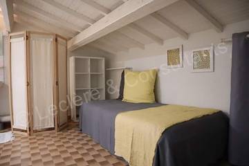 Maison De Vacances pour 14 Personnes dans Crillon-le-Brave, Parc naturel régional du Mont-Ventoux, Photo 1