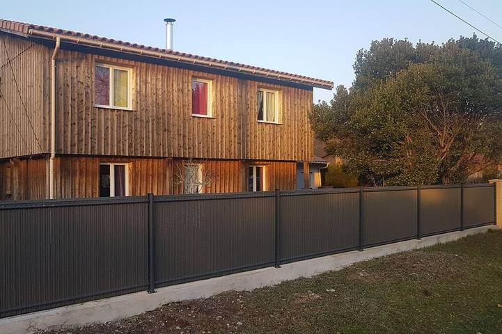 Villa pour 8 personnes, avec jardin et balcon à Hourtin