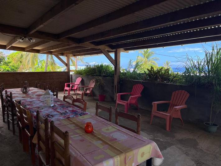 Location de vacances pour 8 personnes, avec vue et jardin, animaux acceptés à Les Trois-Bassins - 3