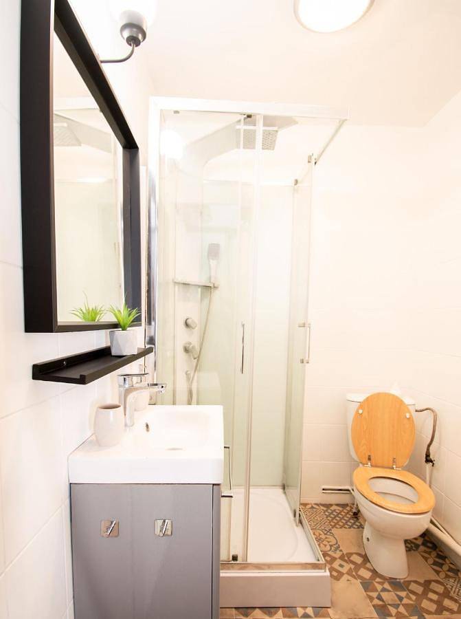 Appartement entier, One-Bedroom Apartment in Pontoise, Val-d'Oise