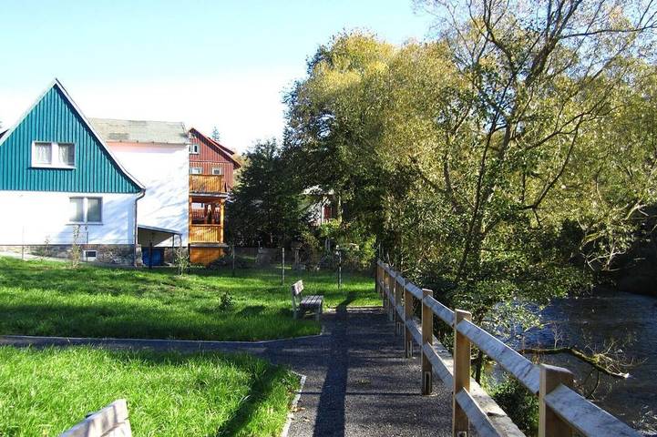 Ferienwohnung für 6 Personen, mit Balkon und Garten sowie Pool und Sauna in Altenbrak