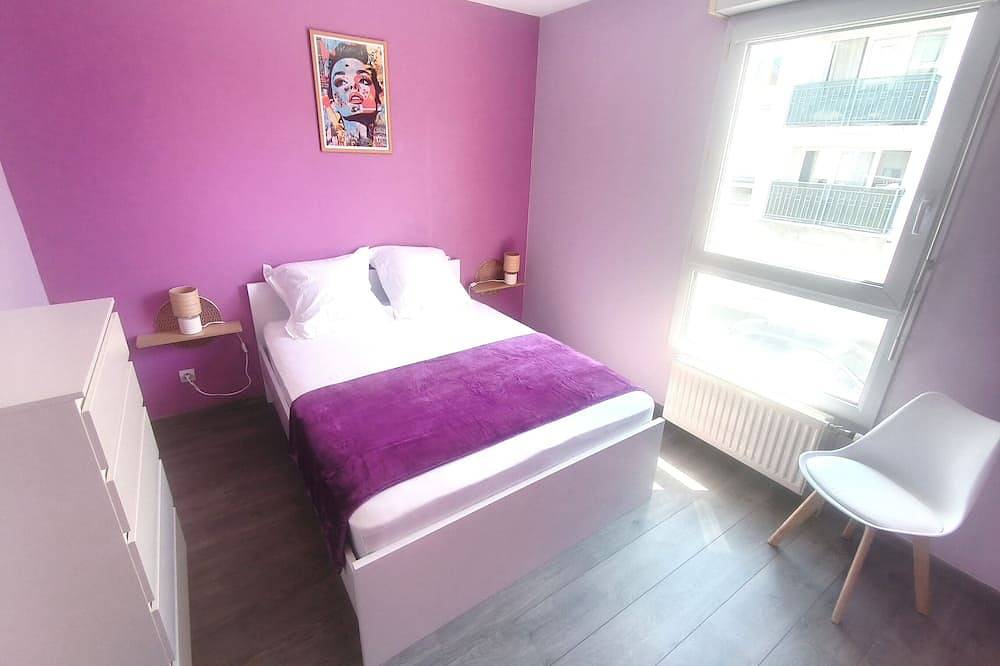 Appartement entier, Confortable appartement à 5 Min à pied du Rer A Bussy Saint Georges. in Bussy-Saint-Georges, Seine-et-Marne