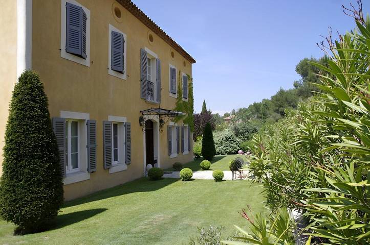Cottage pour 2 personnes, avec piscine et jardin à Cabriès