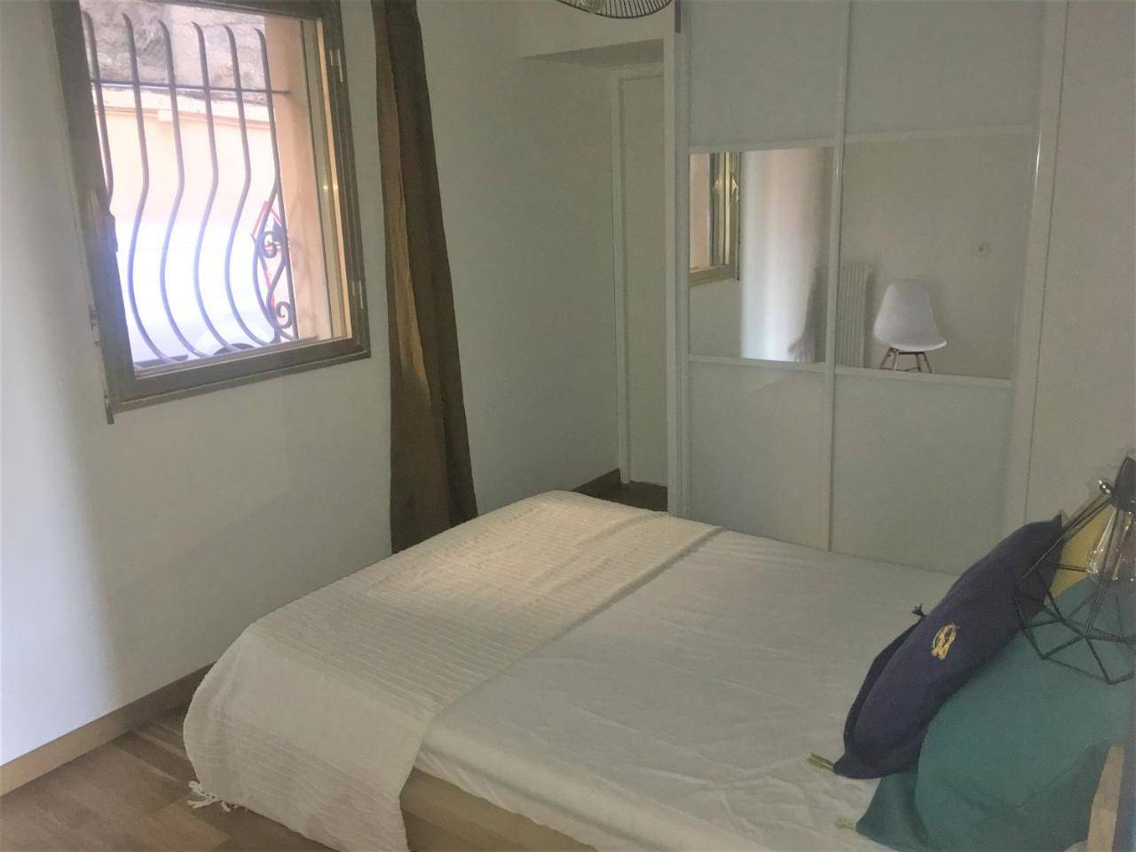Entire apartment, Appartement de 1 à 6 personnes Beaulieu sur mer, climatisé, proche Nice et Monaco tout confort 2 chambres in Beaulieu-sur-Mer, Mediterranean Coast (France)
