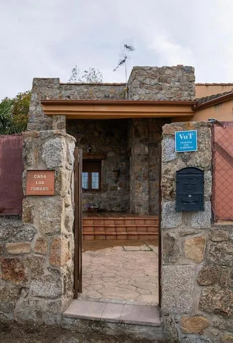 Ferienhaus für 9 Personen, mit Ausblick und Terrasse - 1