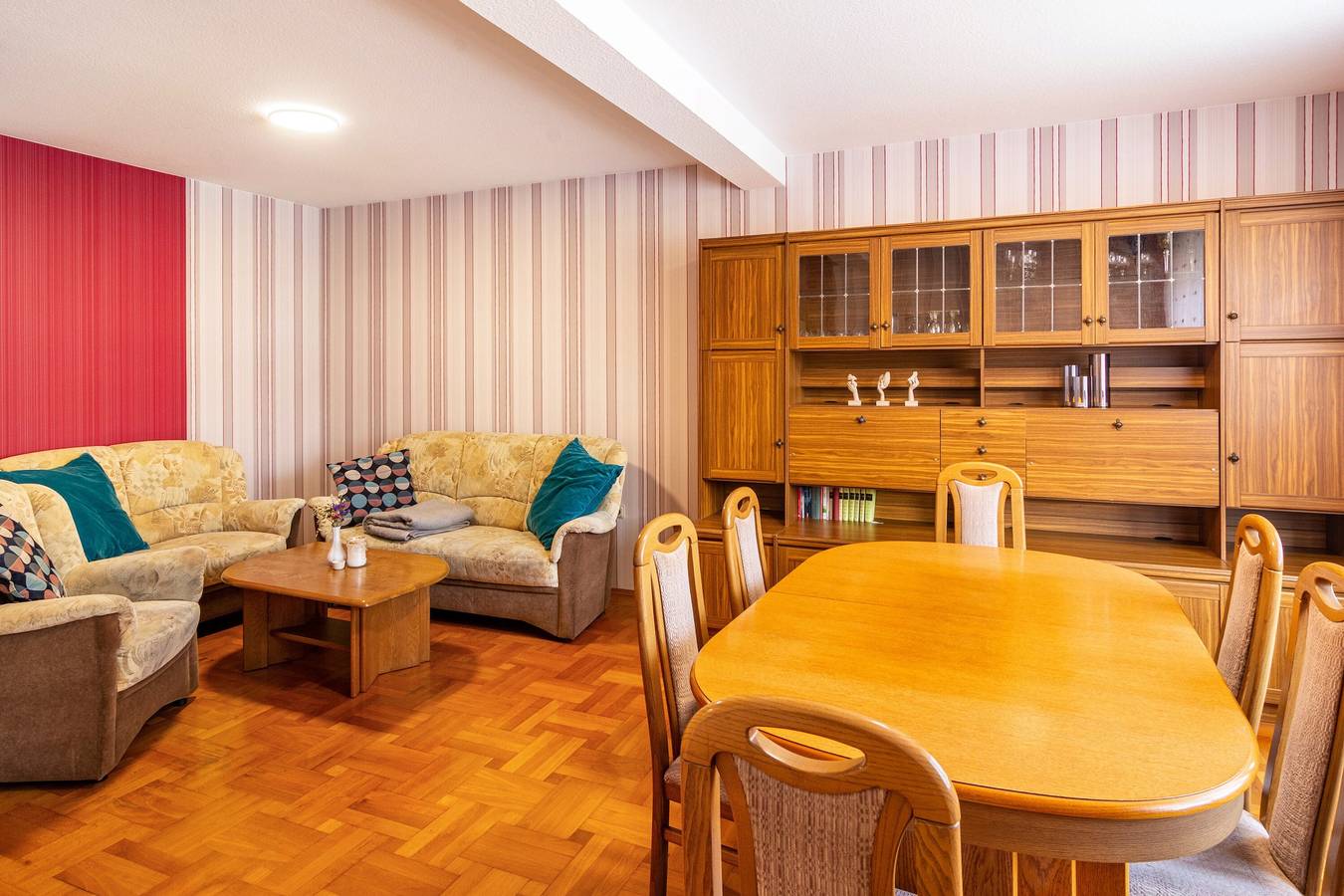 Ganze Wohnung, Apartment „Zum Weißen Roß“ mit Gemeinschaftsgarten und Wlan in Region Eichsfeld