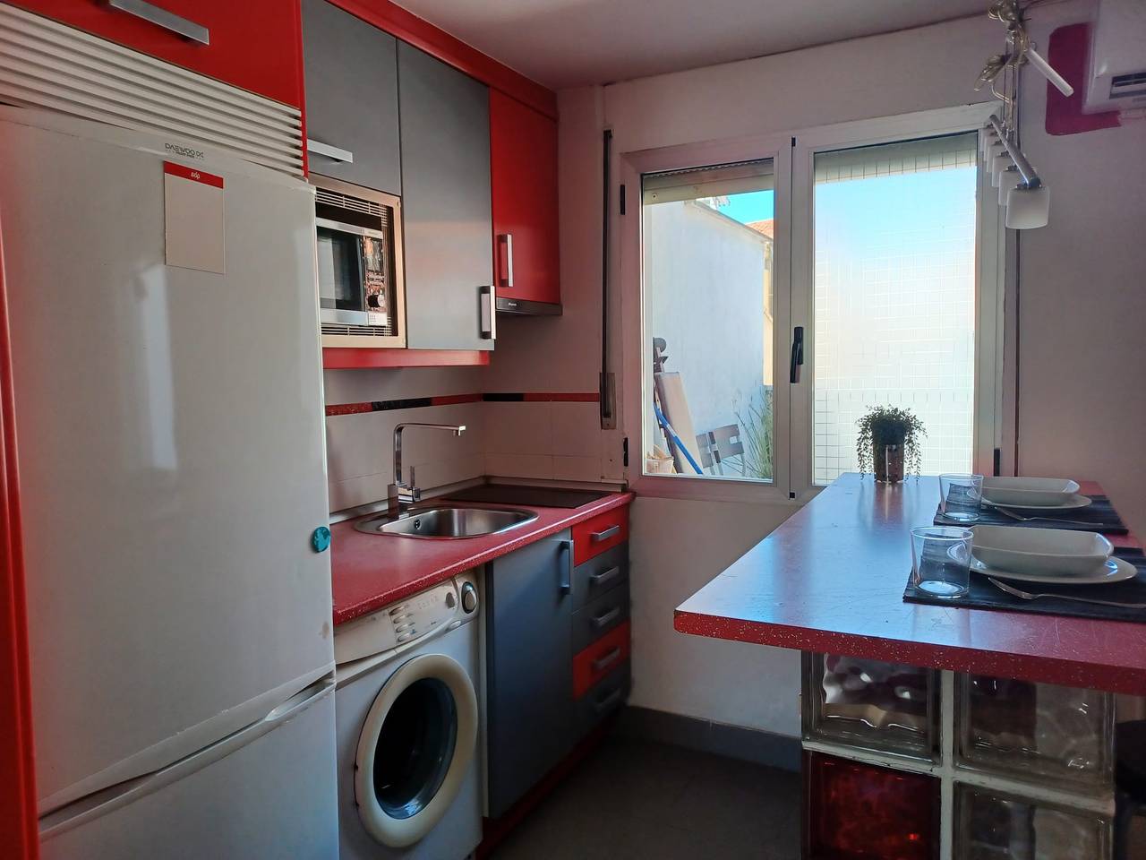 Entire apartment, M Ap. Chueca-Fuencarral patio privado in Centro (Madrid), Madrid