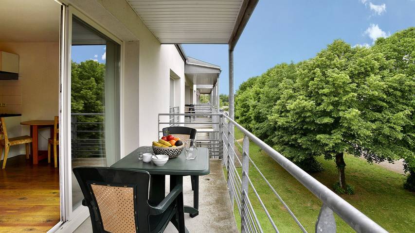 Studio pour 2 personnes, avec balcon et piscine - 1