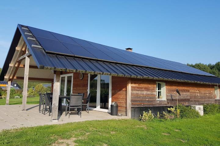 Chalet für 4 Personen, mit Garten - 1