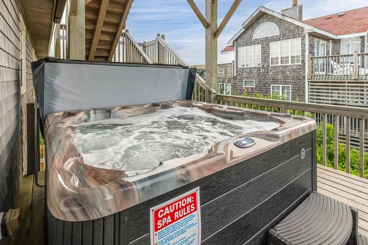 Ferienhaus für 8 Personen, mit Whirlpool und Balkon - 1