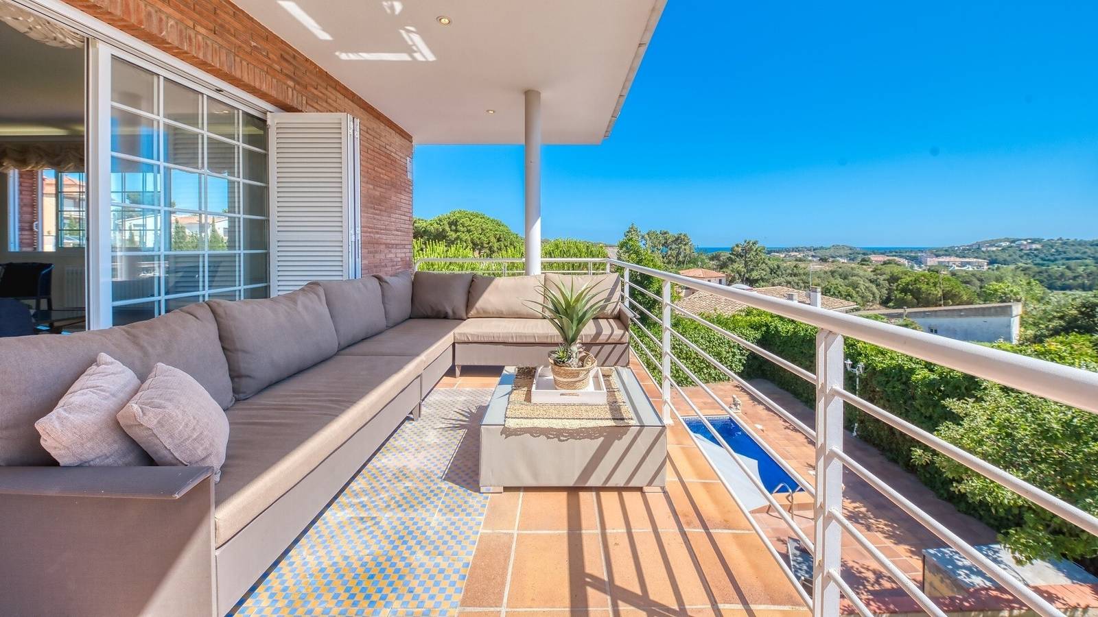 Villa Costacabana - Villa Beyonce avec vue sur la mer, piscine et Wi-Fi in Condado del Jaruco, Lloret de Mar