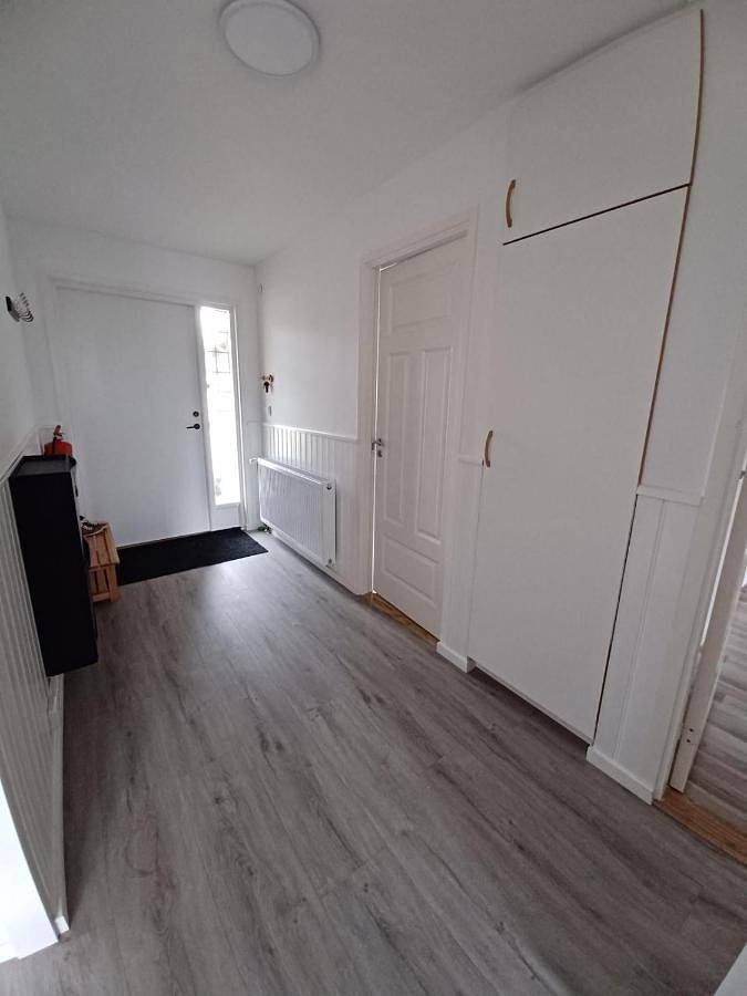 Ferienwohnung für 4 Personen, mit Terrasse und Garten in Hästveda