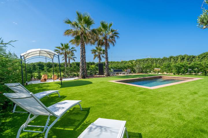 Ferienwohnung für 10 Personen, mit Pool und Balkon sowie Garten in Santa Susanna - 2