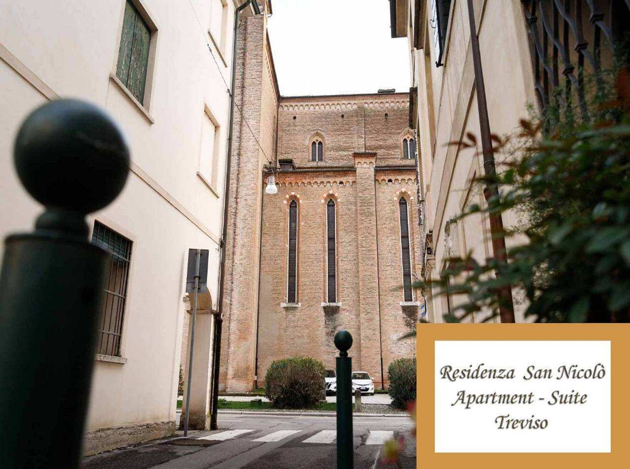 Appartamento intero, Appartamento 'Residenza San Nicolò Treviso' con terrazza privata, Wi-Fi e aria condizionata in Treviso, Provincia di Treviso