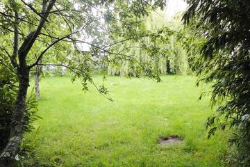 Gîte pour 10 personnes, avec jardin, animaux acceptés à Céré-la-Ronde