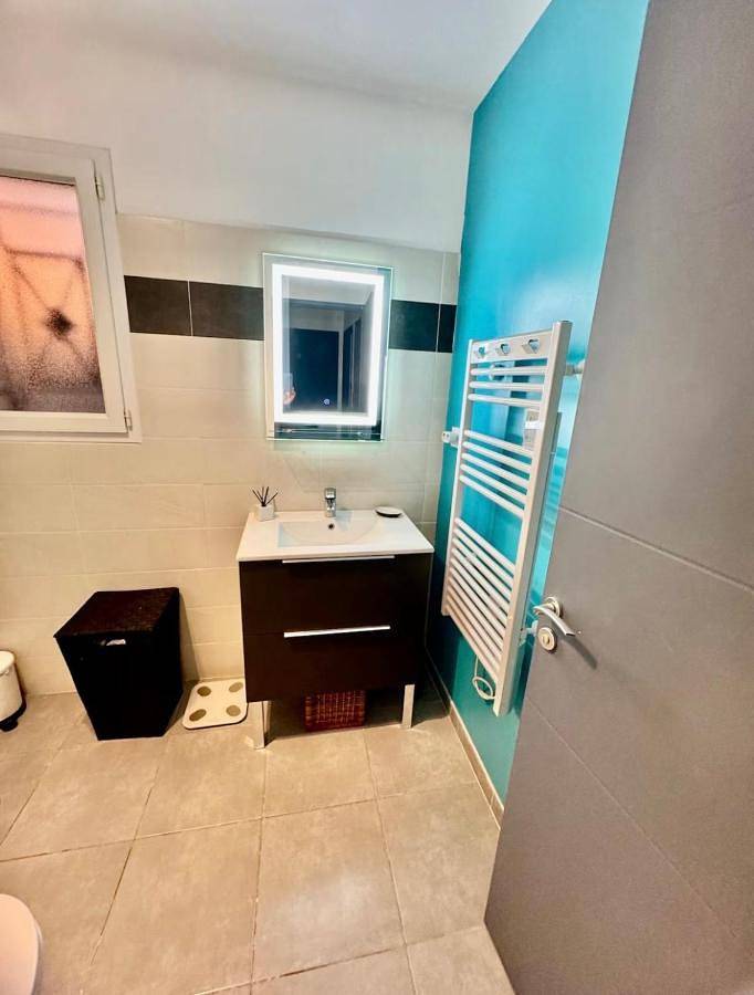 Location de vacances pour 6 personnes, avec jardin à Restinclières - 3