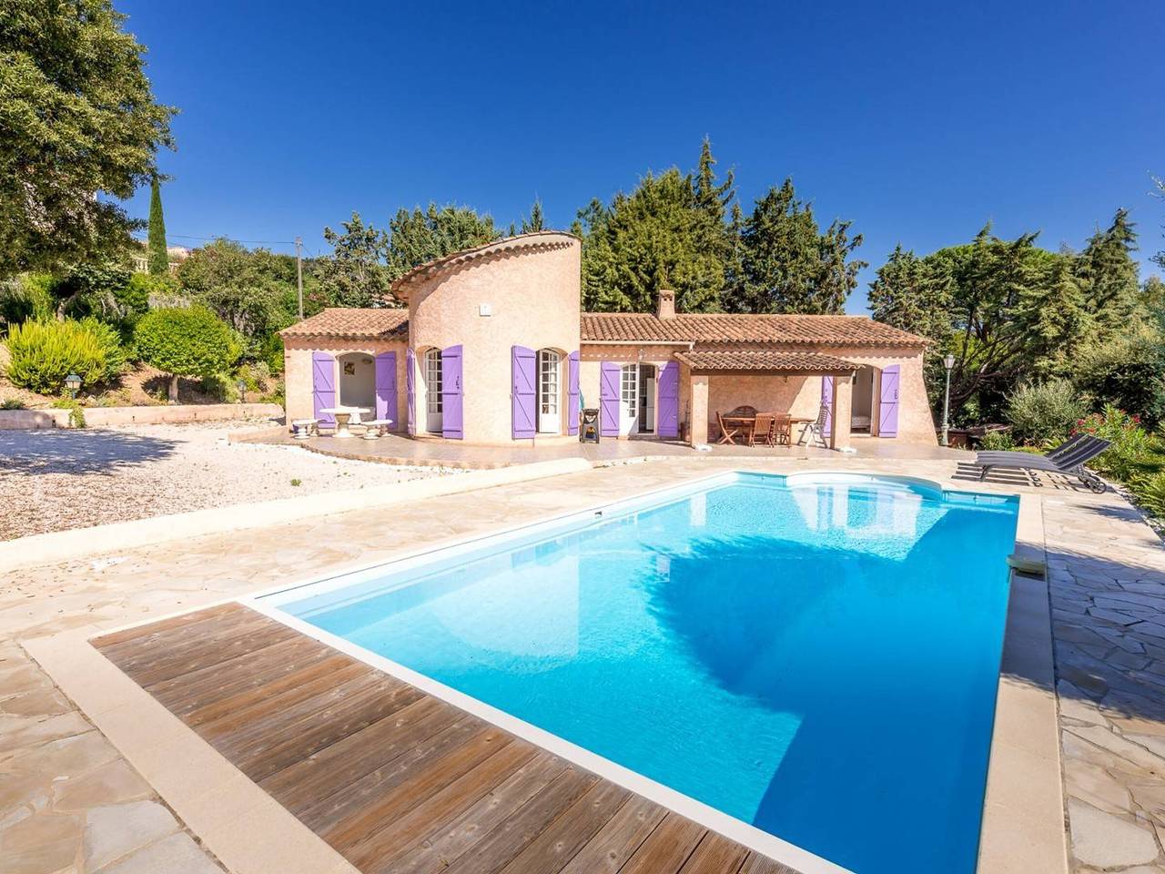 Villa pour 6 Personnes dans Roquebrune-sur-Argens, Région de Draguignan
