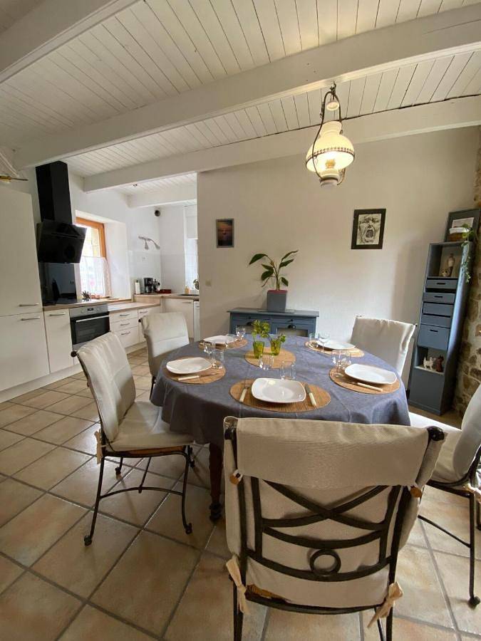 Location de vacances pour 5 personnes, avec terrasse et jardin, animaux acceptés à Argol - 2