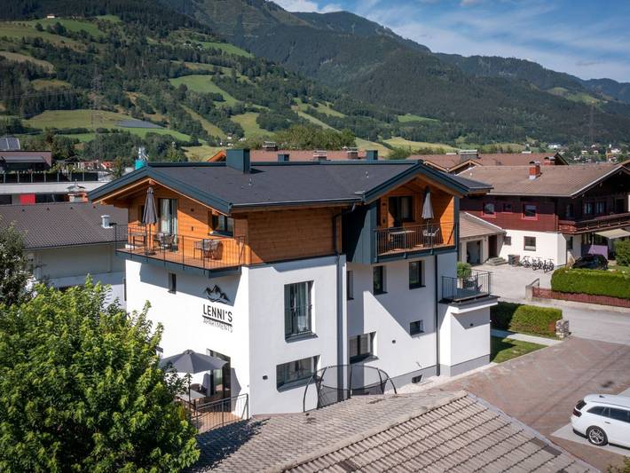 Ferienwohnung für 4 Personen, mit Garten und Balkon sowie Ausblick - 1