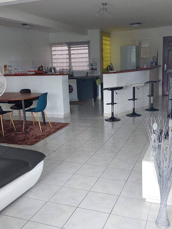 Gîte pour 5 personnes, avec vue et balcon dans Pointe du Bout - 4